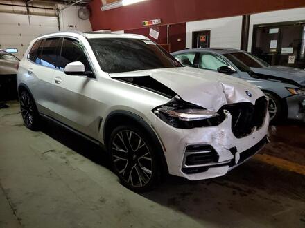 BMW X5 2019 WHITE vin: 5UXCR6C50KLL21274